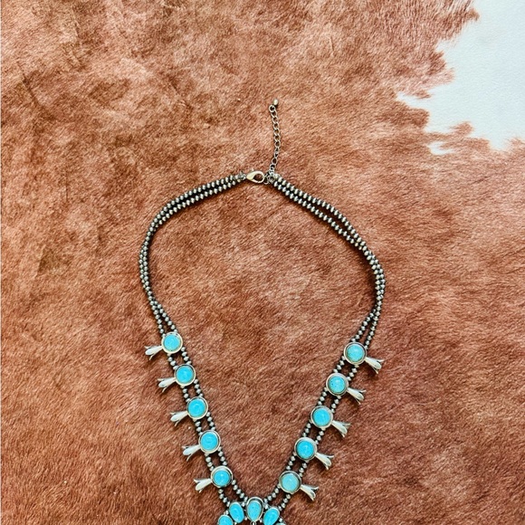 Squash Blossom Women's Necklace Costume Jewelry - Picture 4 of 6